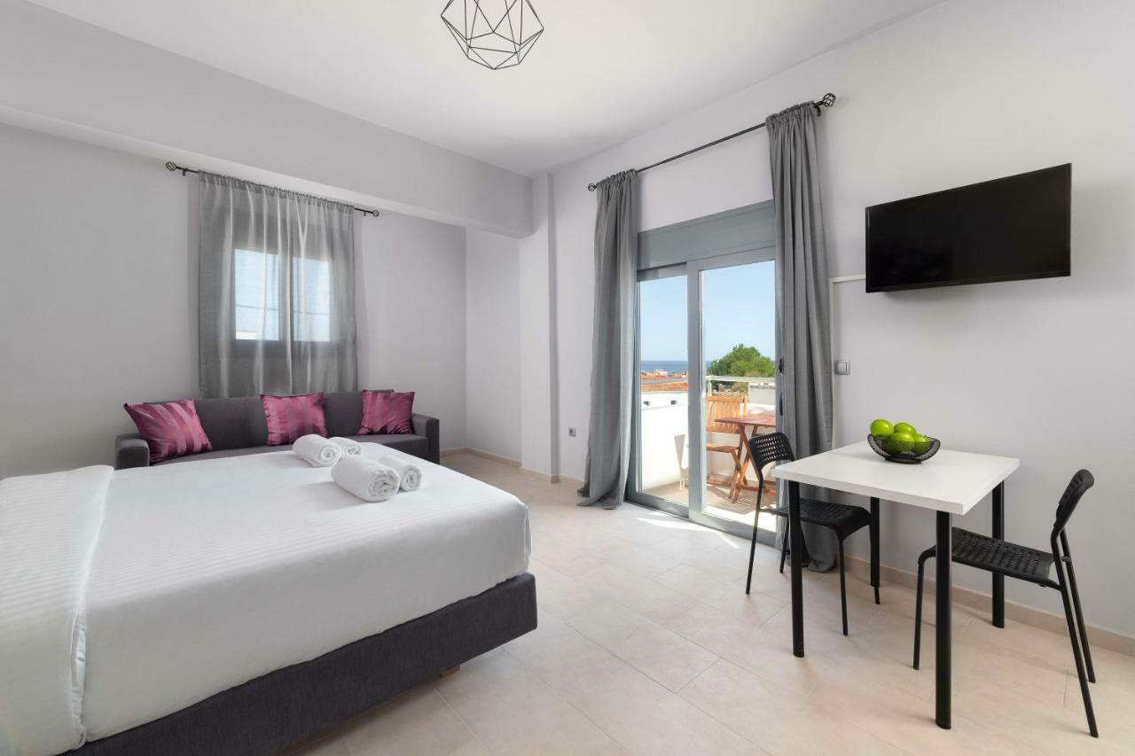 Ble Azzure Apartment Gennadi Bagian luar foto